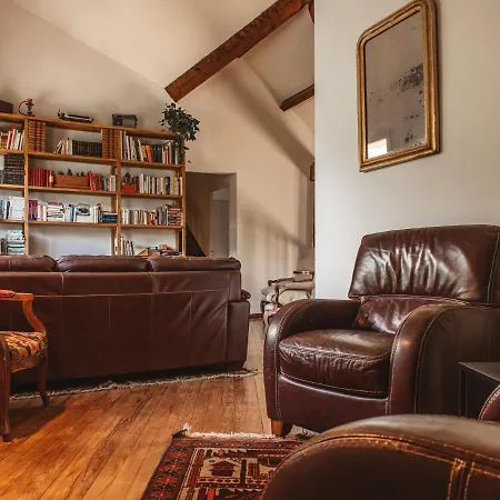 Inn La Petite De Virginie